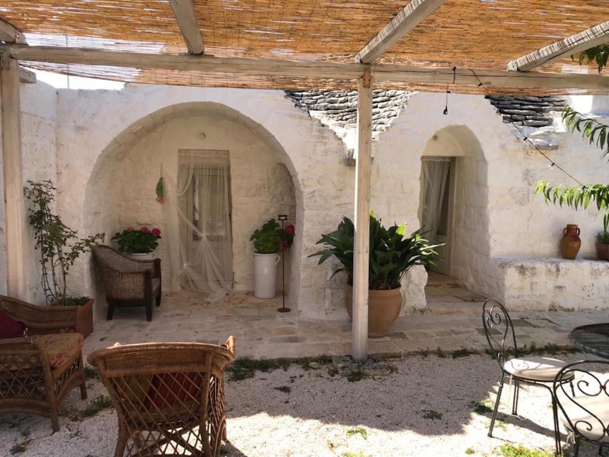 Borgo Trulli 1789 Bed & Breakfast Ostuni Exterior photo